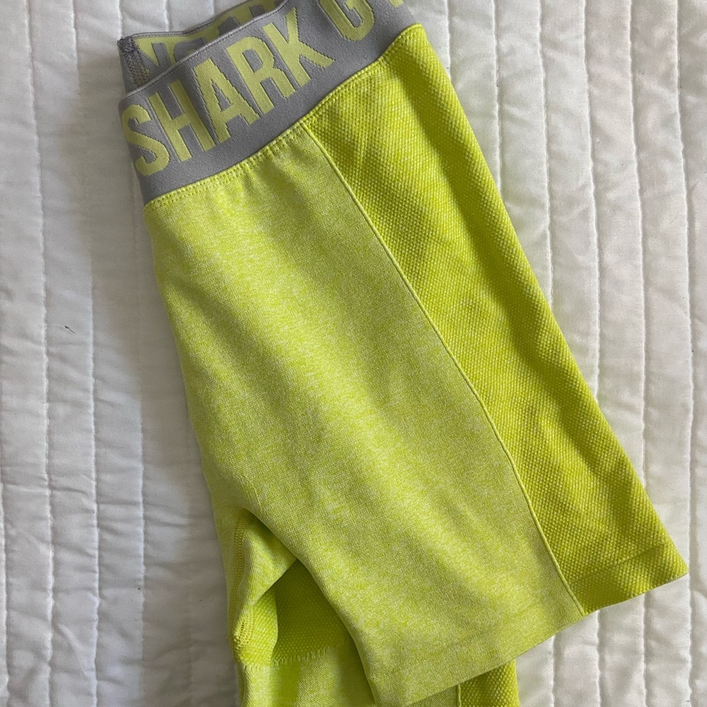 GYMSHARK BIKE SHORT (M)